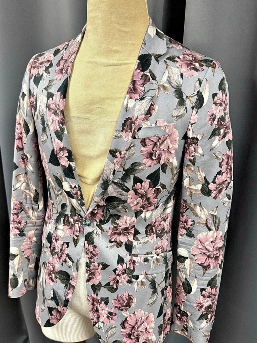 Topman Grey Pink Floral Print Suit Jacket Blazer Gray & Pink 38R